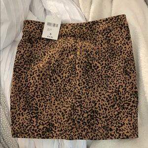 Bodycon cheetah skirt